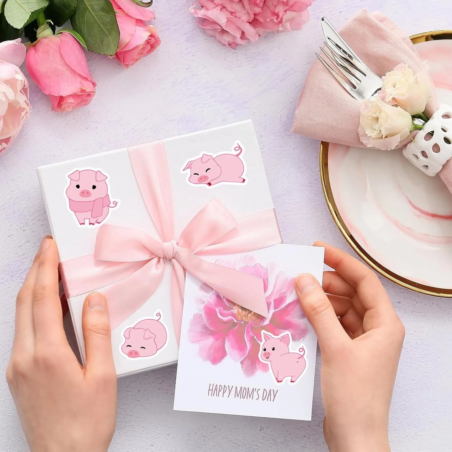 500 Pcs/roll Pink Pig Stickers